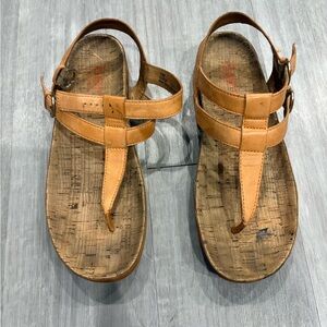 Born BOC Cork Leather Womens Sandals Size 10 M T Strap Buckle Slides